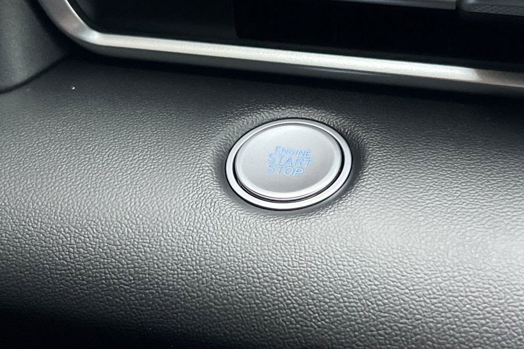 New 2026 Hyundai Elantra Blue w/ Cargo Package image 19