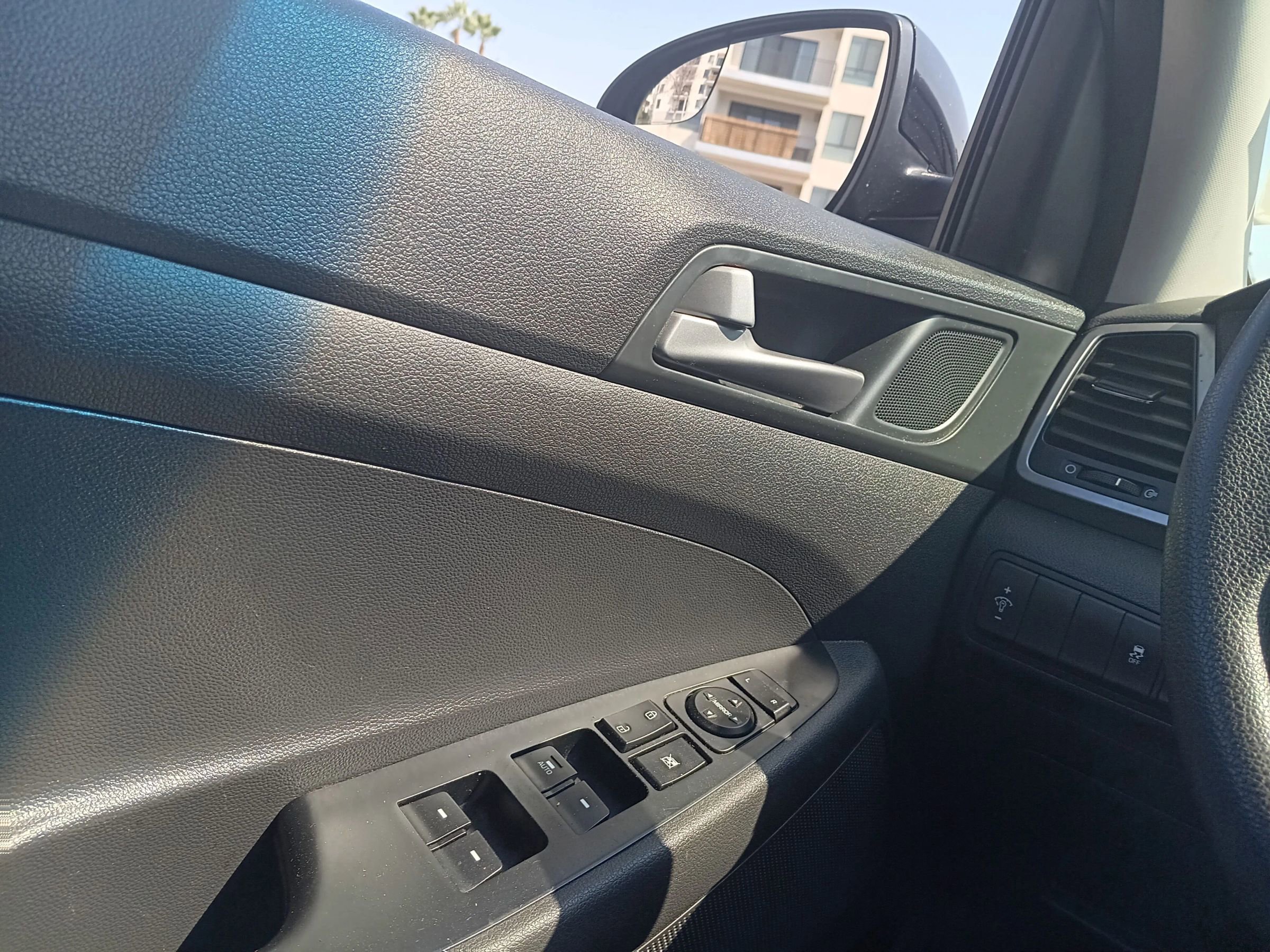 Used 2018 Hyundai Tucson SEL image 22