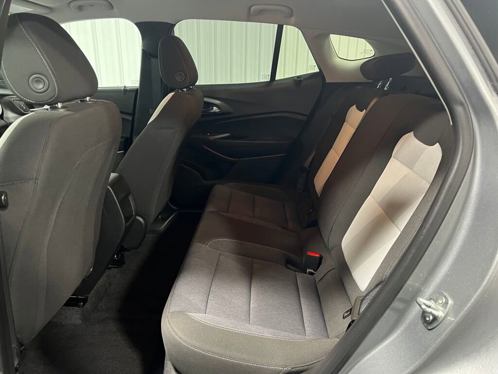 Used 2024 Chevrolet Trax LS w/ Driver Confidence Package image 6