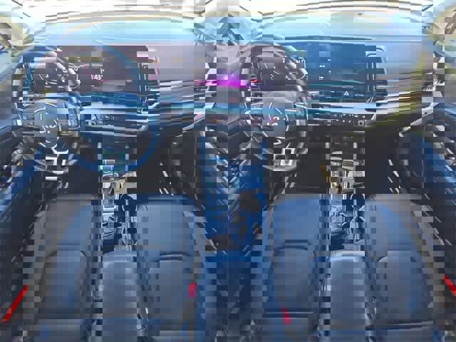 Used 2023 Kia Sportage EX image 13