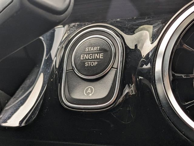 Used 2023 Mercedes-Benz GLA 250 4MATIC image 6
