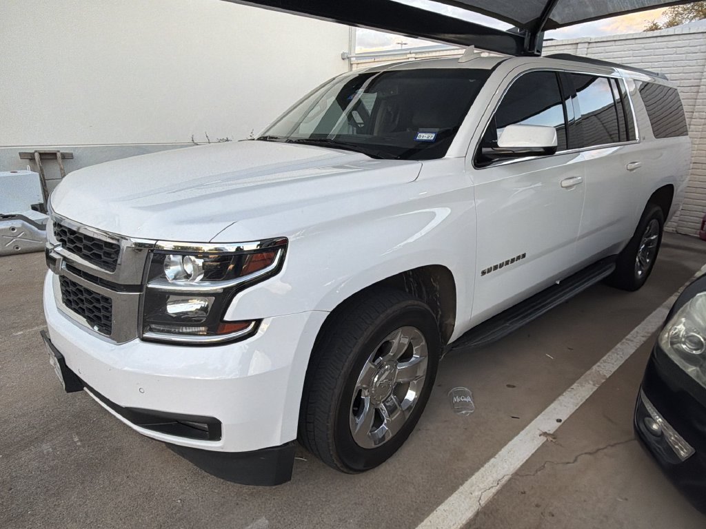 Used 2018 Chevrolet Suburban LT RWD image 1