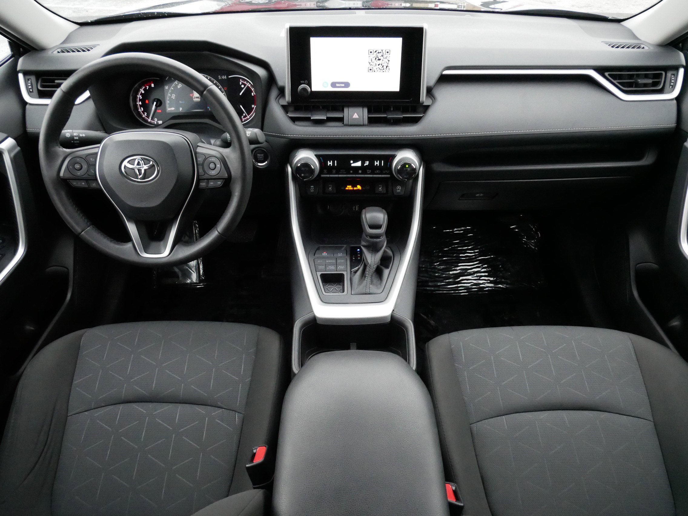 Certified 2024 Toyota RAV4 XLE w/ Weather Package image 10