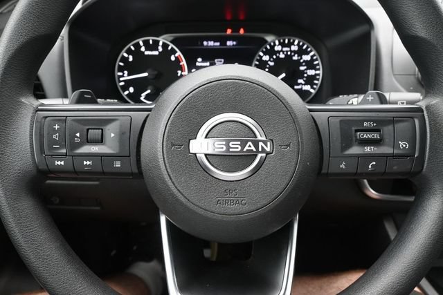 Used 2024 Nissan Rogue S AWD/4WD image 35