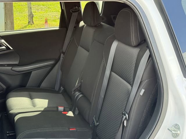 Used 2024 Mitsubishi Outlander ES FWD image 28