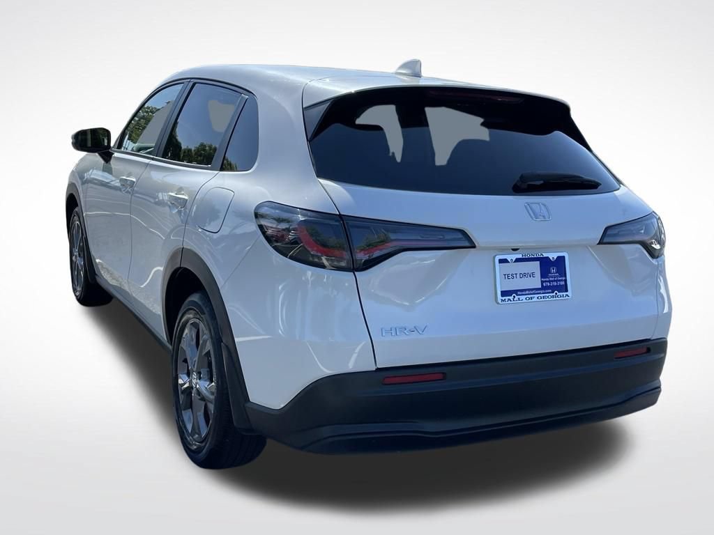 Certified 2026 Honda HR-V LX image 4