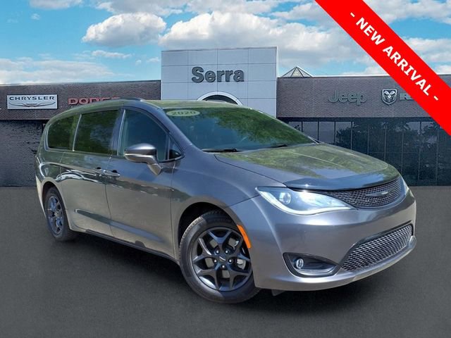 Used 2020 Chrysler Pacifica Limited w/ S Appearance Package
