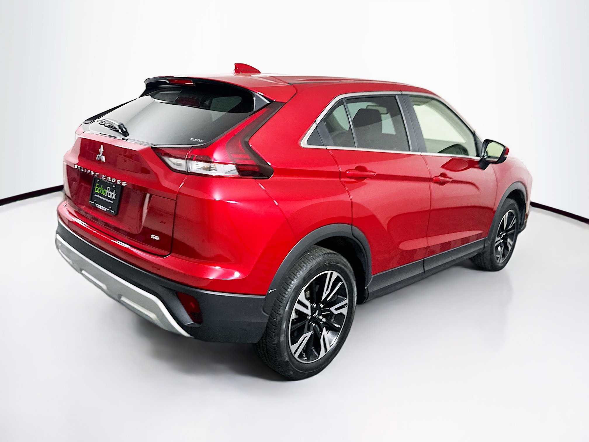 Used 2024 Mitsubishi Eclipse Cross SE image 9
