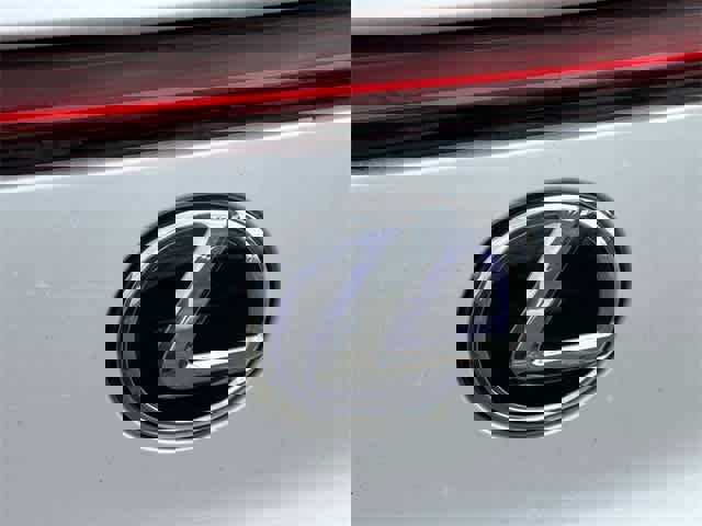 Used 2020 Lexus UX 250h w/ Premium Package image 19