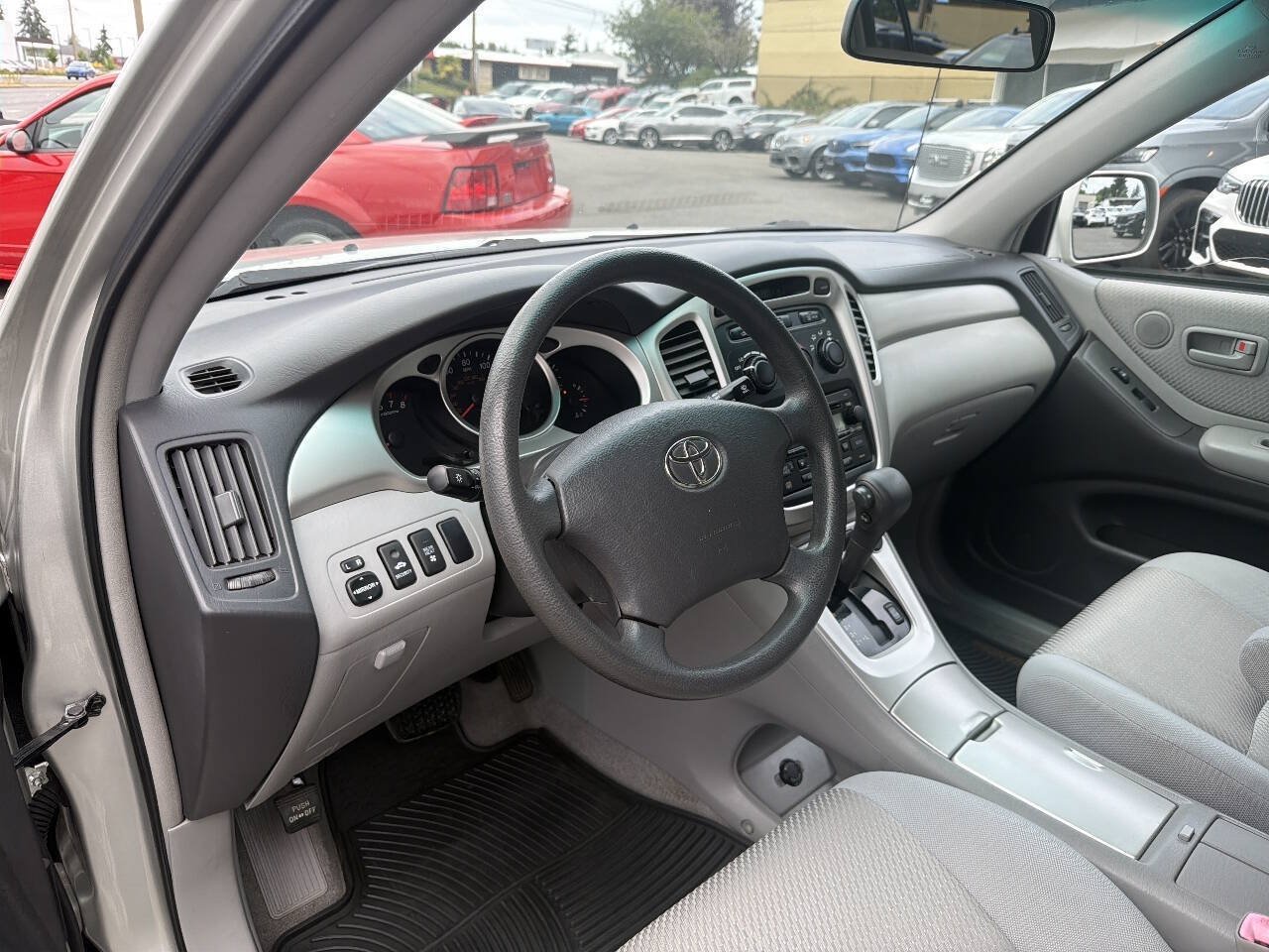 Used 2007 Toyota Highlander 4WD V6 w/ 3rd Row image 31