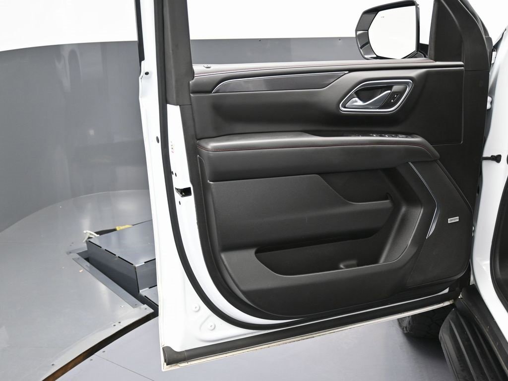 Used 2023 Chevrolet Tahoe RST w/ Luxury Package image 46