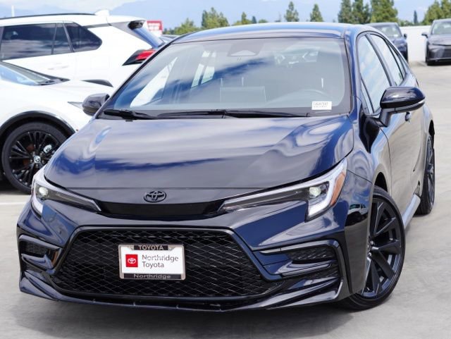 Certified 2026 Toyota Corolla SE w/ SE Package FWD image 5