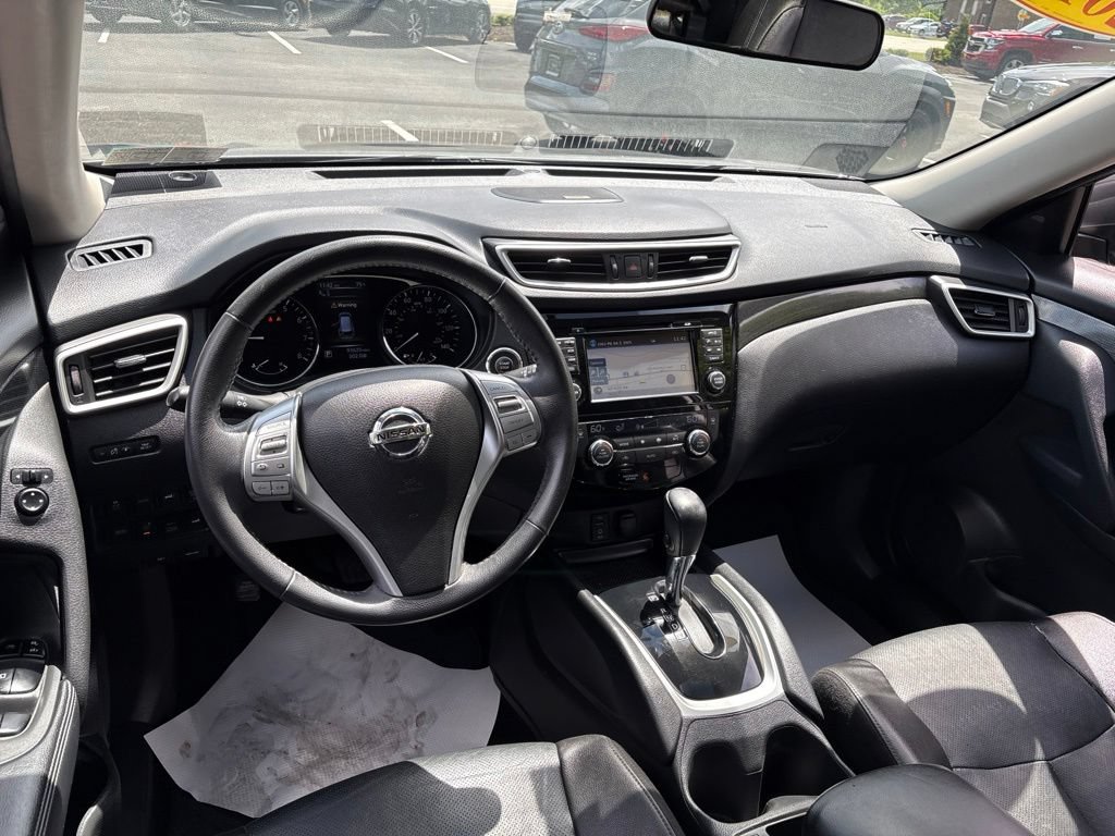 Used 2016 Nissan Rogue SL w/ SL Premium Package AWD/4WD image 11