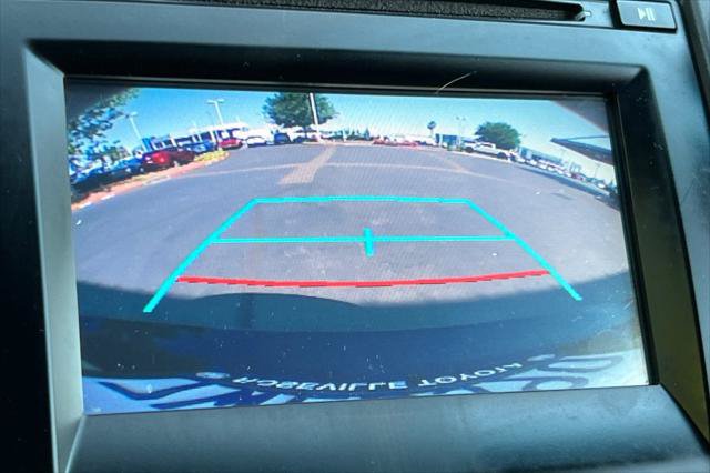 Certified 2017 Toyota Camry SE FWD image 19