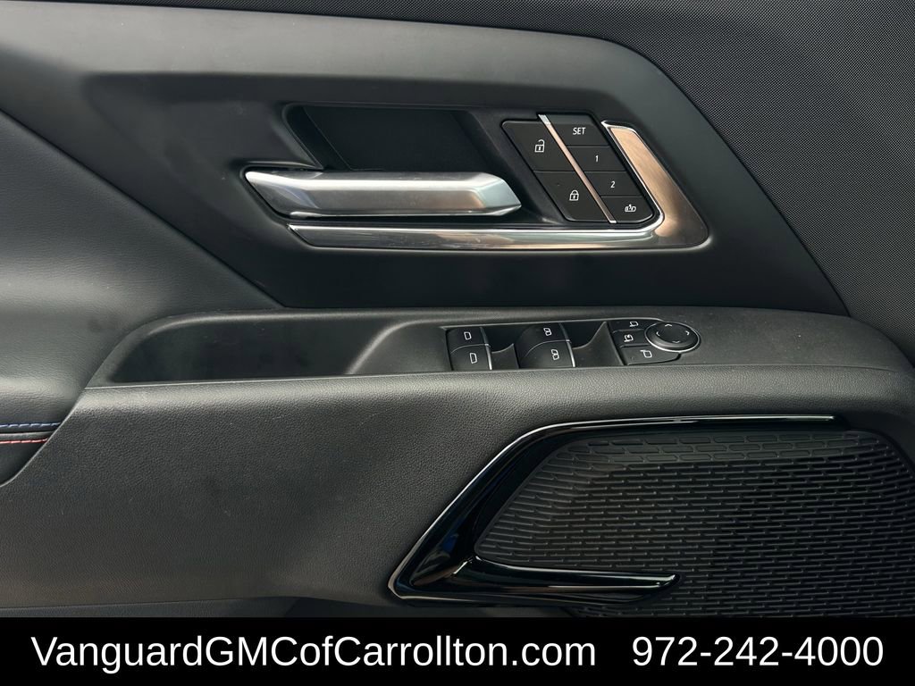 Used 2025 Chevrolet Silverado EV RST image 26