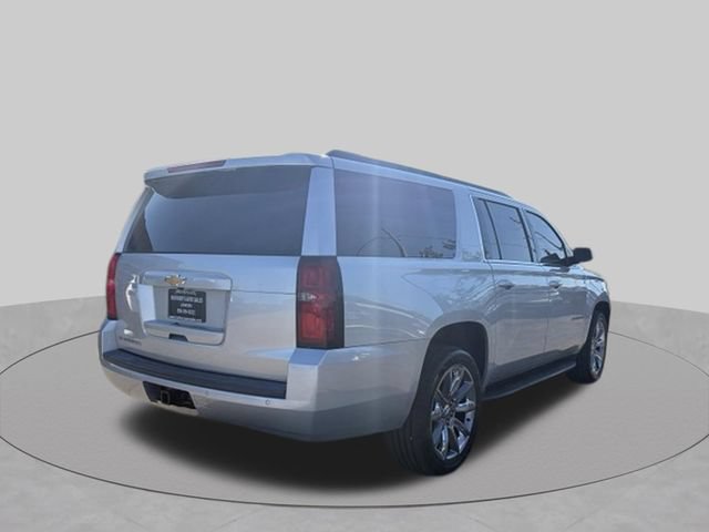 Used 2017 Chevrolet Suburban LT AWD/4WD image 6