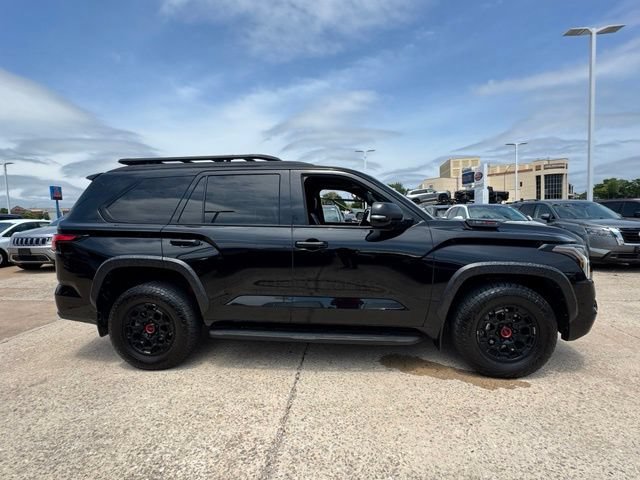 Used 2025 Toyota Sequoia TRD Pro AWD/4WD image 5