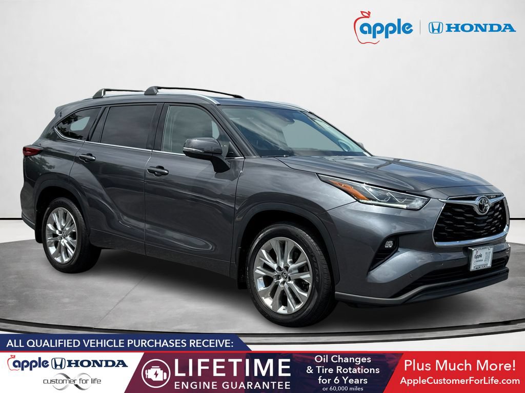 Used 2023 Toyota Highlander Limited