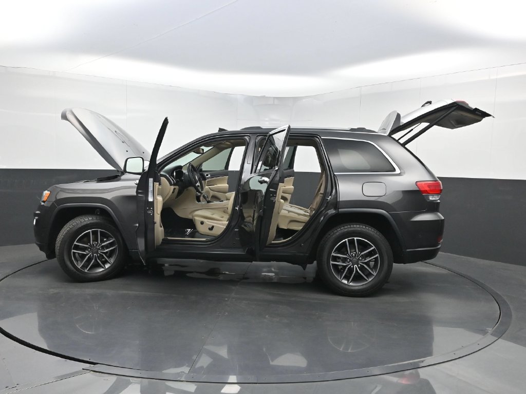 Used 2019 Jeep Grand Cherokee Limited AWD/4WD image 37