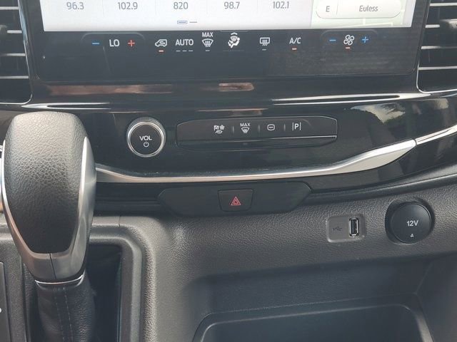 Used 2025 Ford Transit 350 XLT image 27