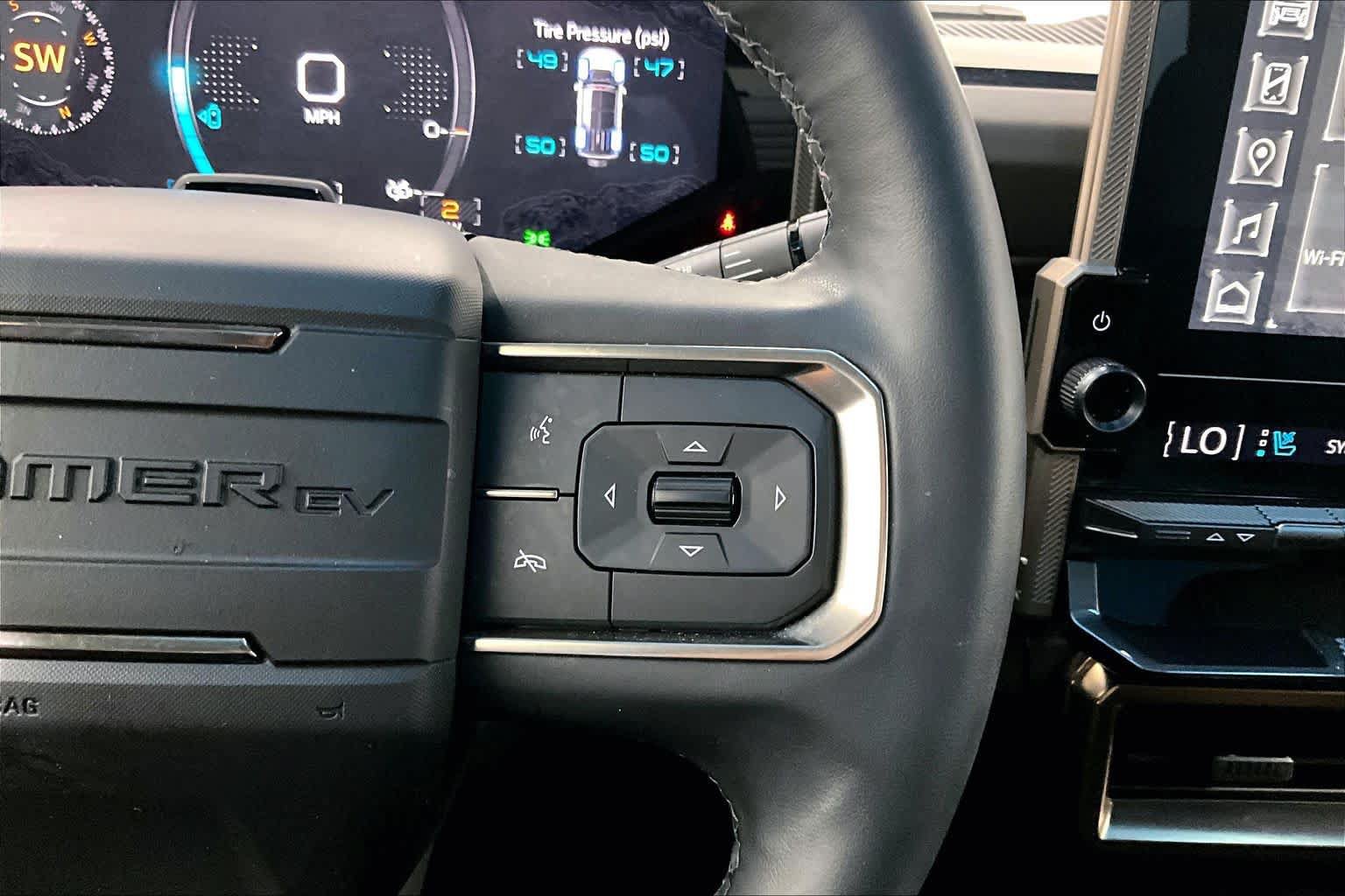 Used 2024 GMC Hummer EV 3X w/ LPO, Illumination Package AWD/4WD image 21