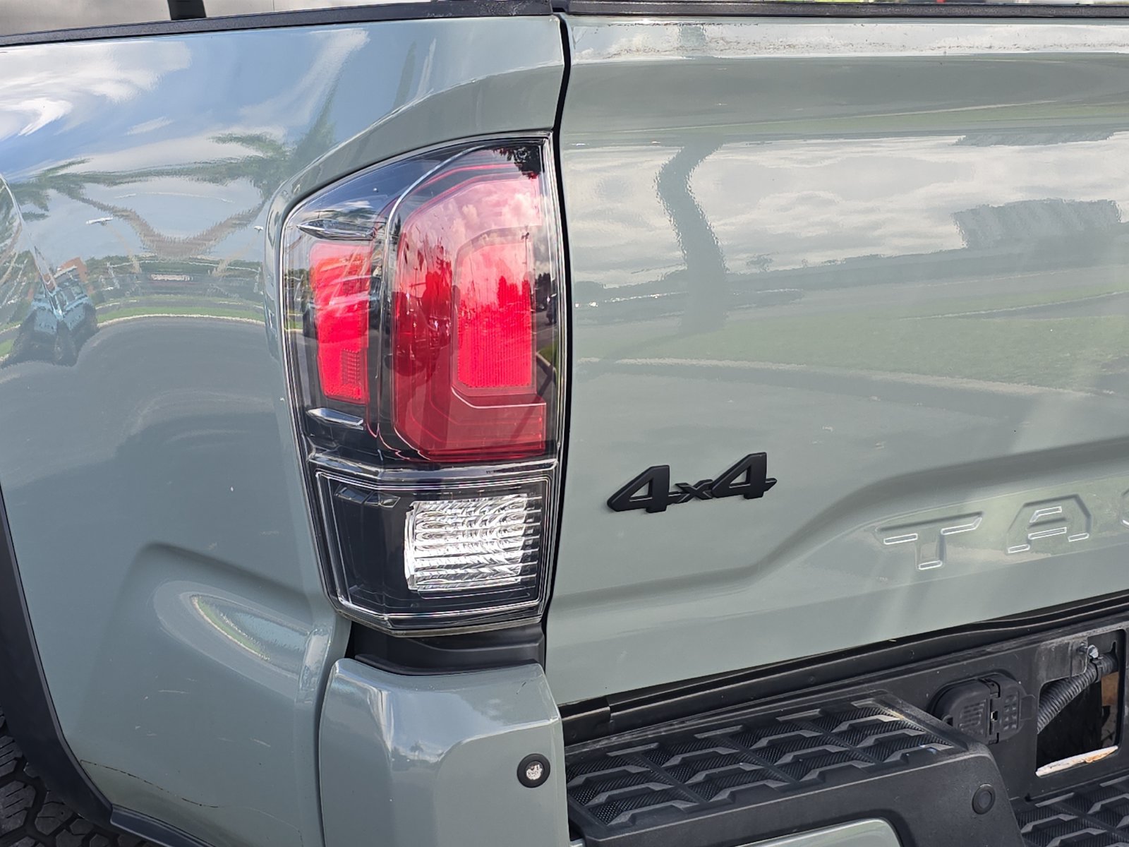 Used 2021 Toyota Tacoma TRD Pro AWD/4WD image 16