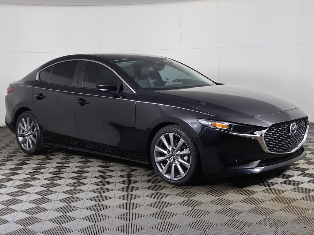 Used 2021 MAZDA MAZDA3 s image 2