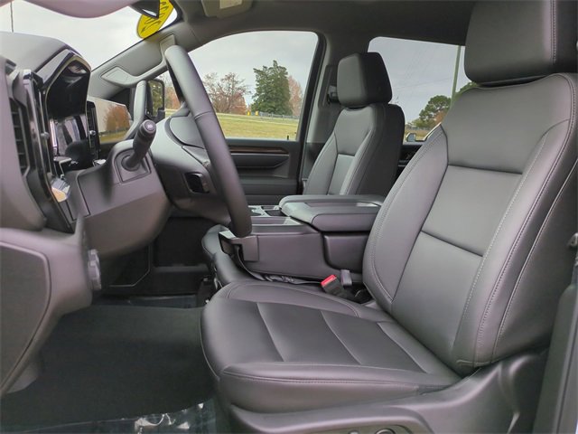 Used 2025 Chevrolet Silverado 3500 LT w/ All Star Edition image 11