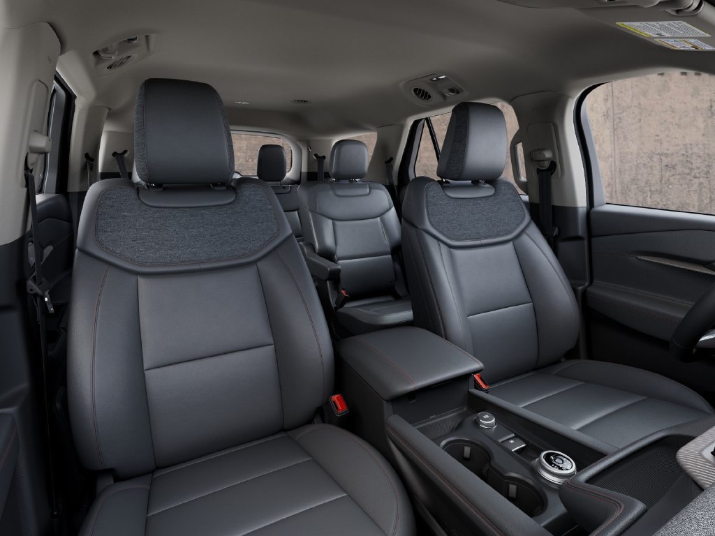 New 2027 Ford Explorer Active w/ Active Comfort Package AWD/4WD image 10