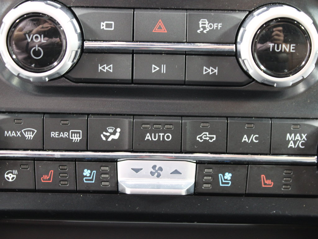 Used 2025 Ford F350 King Ranch AWD/4WD image 72