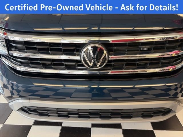 Certified 2022 Volkswagen Atlas Cross Sport SE image 3
