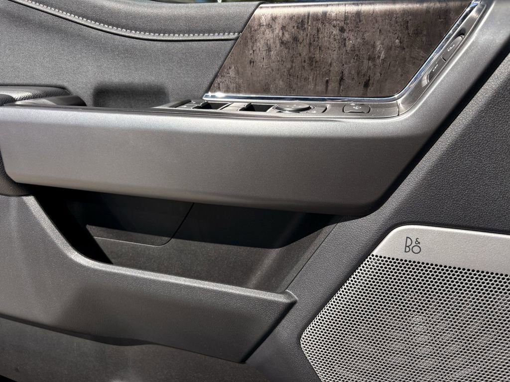 Used 2024 Ford F250 Lariat image 26