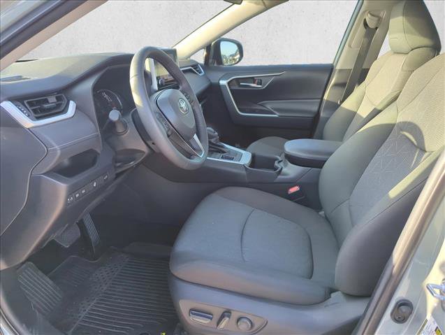 Used 2023 Toyota RAV4 XLE w/ Convenience Package image 11