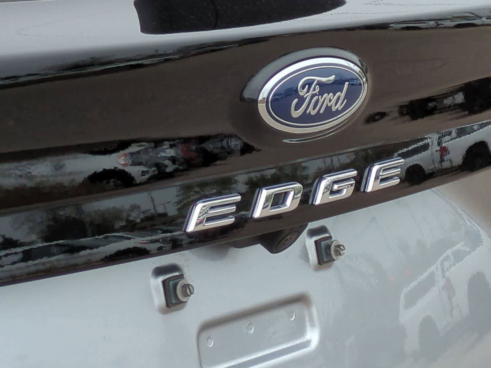 Used 2023 Ford Edge SEL w/ Convenience Package AWD/4WD image 13