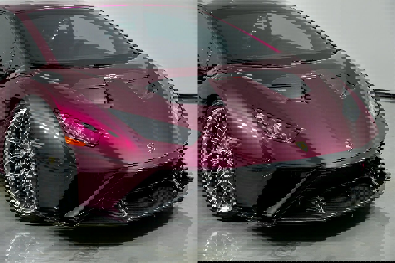 Used 2022 Lamborghini Huracan STO image 3