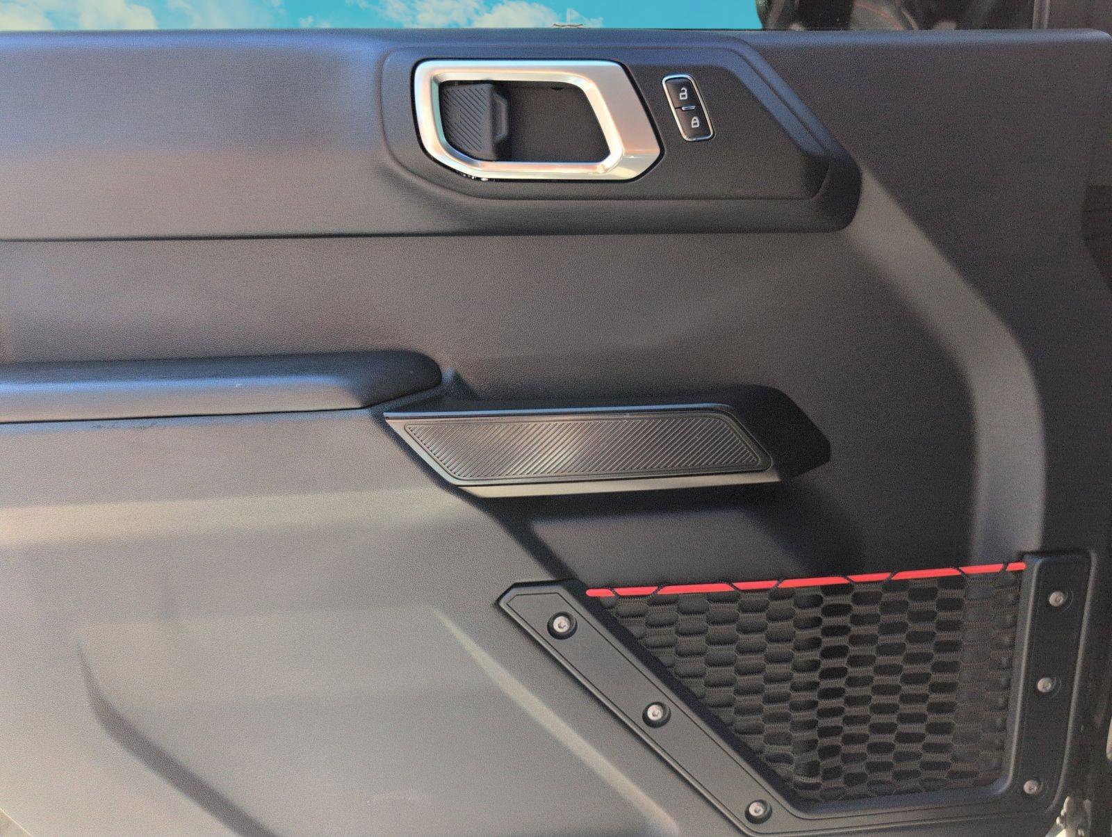 Used 2023 Ford Bronco Raptor image 19