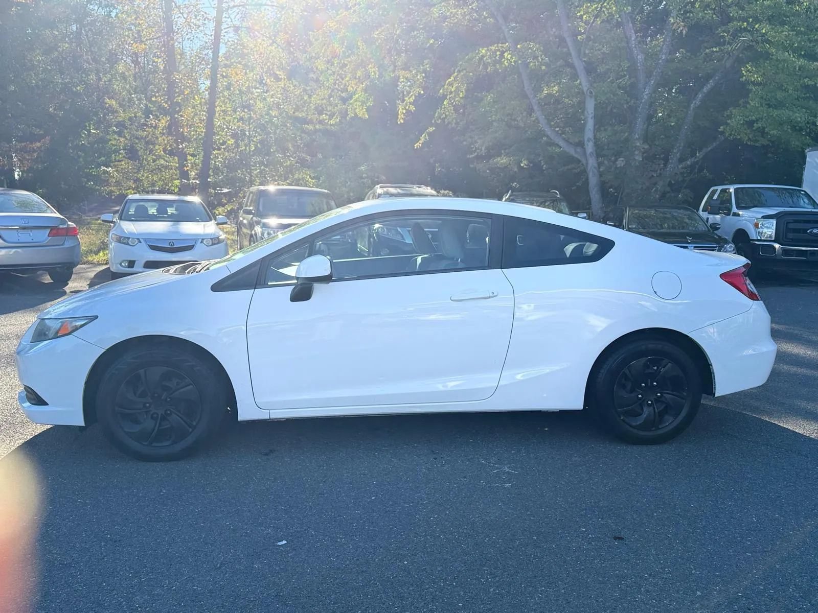 Used 2013 Honda Civic LX image 2
