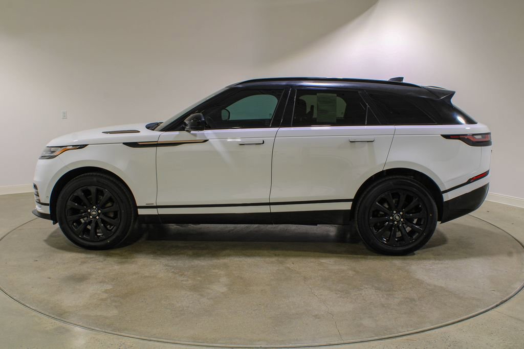 Used 2018 Land Rover Range Rover Velar R-Dynamic SE AWD/4WD image 2
