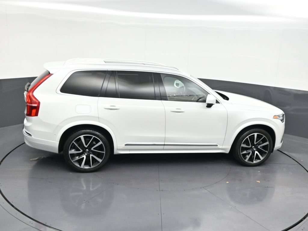 Certified 2023 Volvo XC90 B5 Plus AWD/4WD image 24