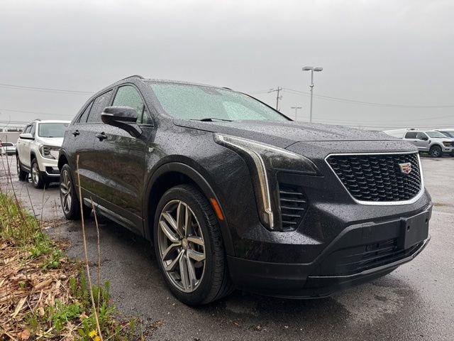 Used 2023 Cadillac XT4 Sport AWD/4WD image 6