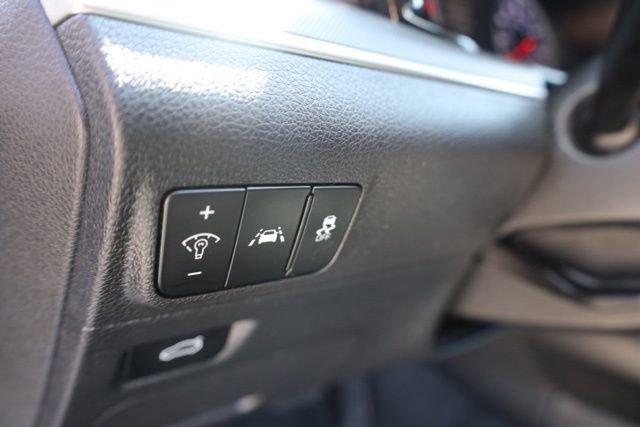 Used 2022 Kia K5 LXS image 16