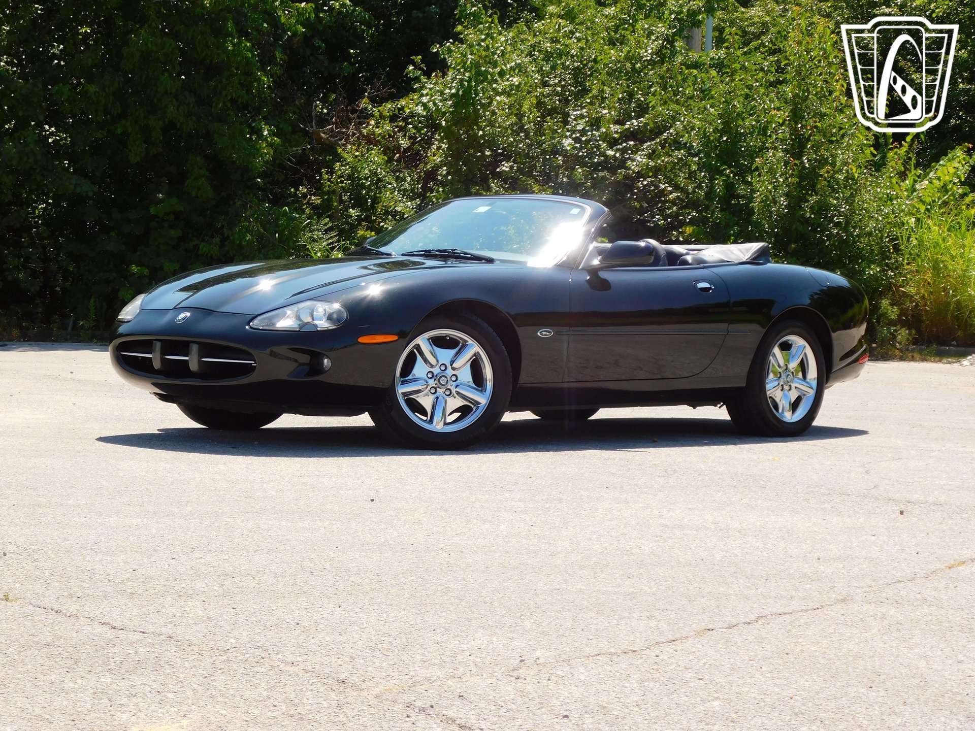 Used 1998 Jaguar XK8 Convertible image 4