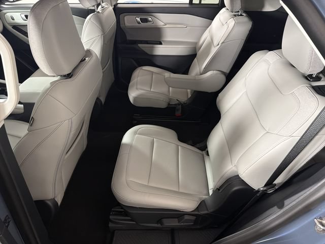 Used 2026 Ford Explorer Active w/ Active Comfort Package RWD image 20