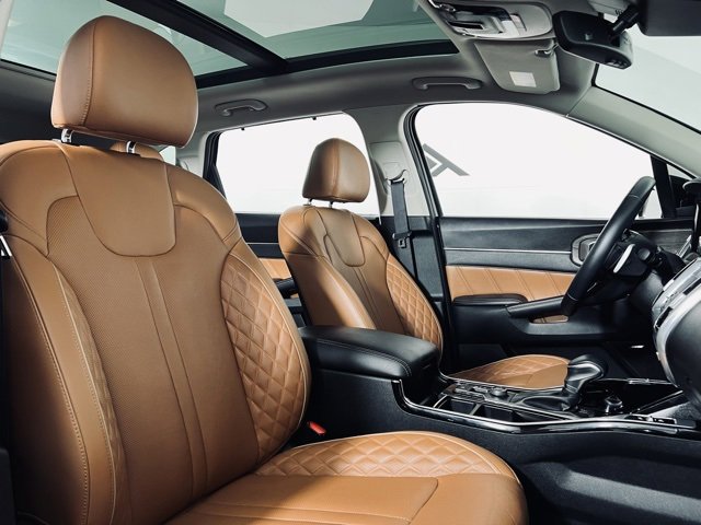 Used 2023 Kia Sorento SX Prestige image 20