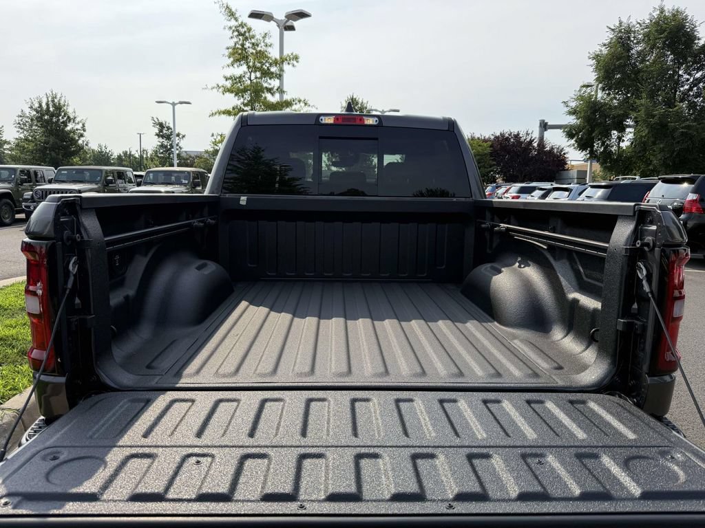 New 2026 RAM 1500 Big Horn AWD/4WD image 33
