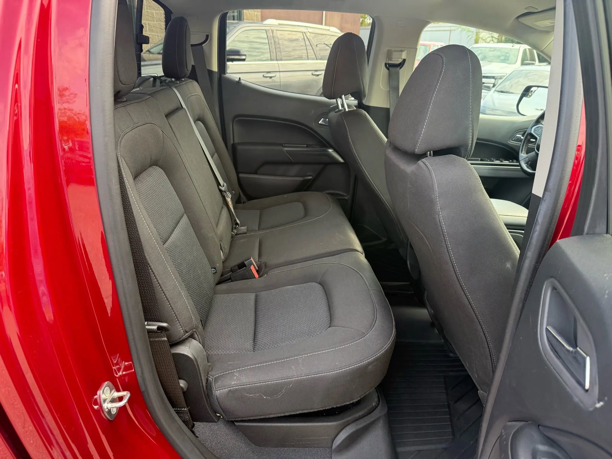 Used 2019 Chevrolet Colorado LT w/ LT Convenience Package image 30