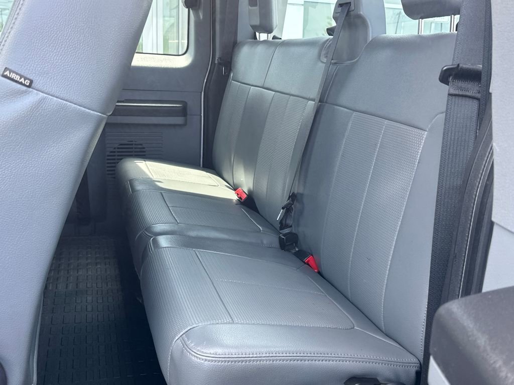 Used 2016 Ford F250 XL w/ Power Equipment Group AWD/4WD image 18