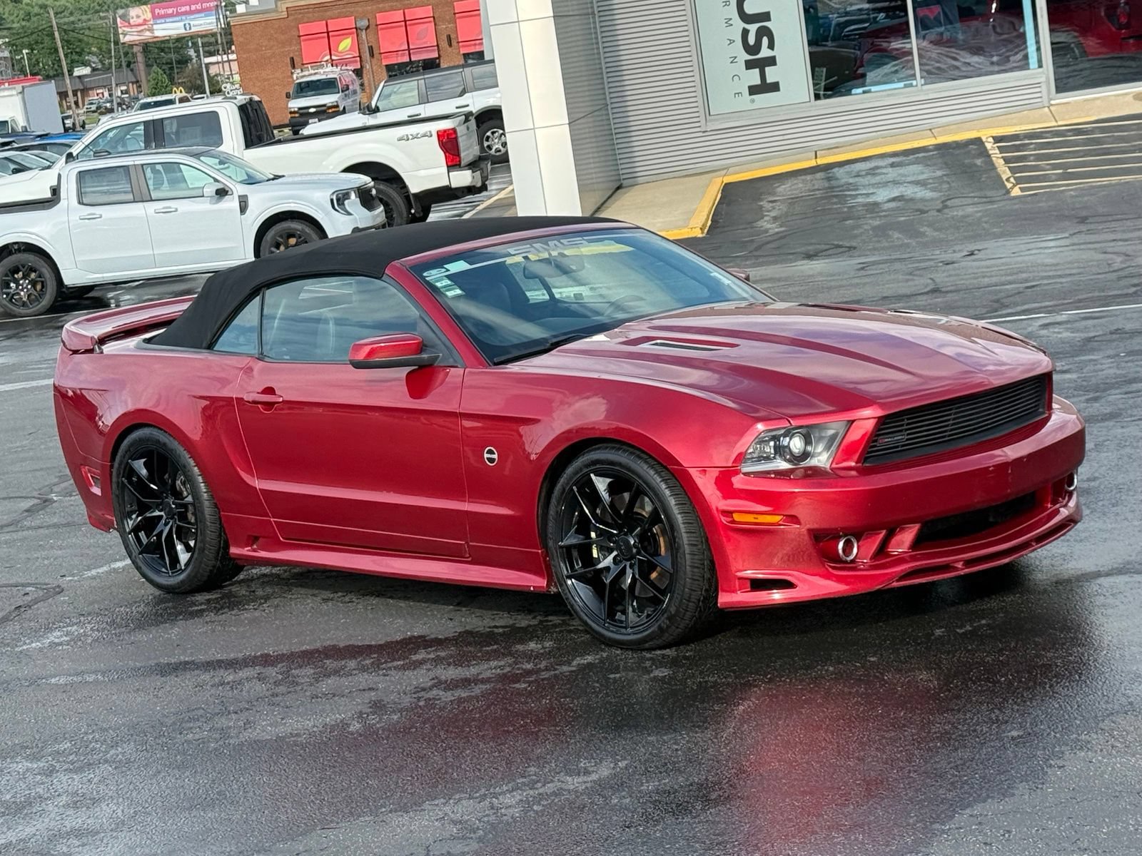 Used 2011 Ford Mustang GT Premium w/ Electronics Pkg RWD image 40