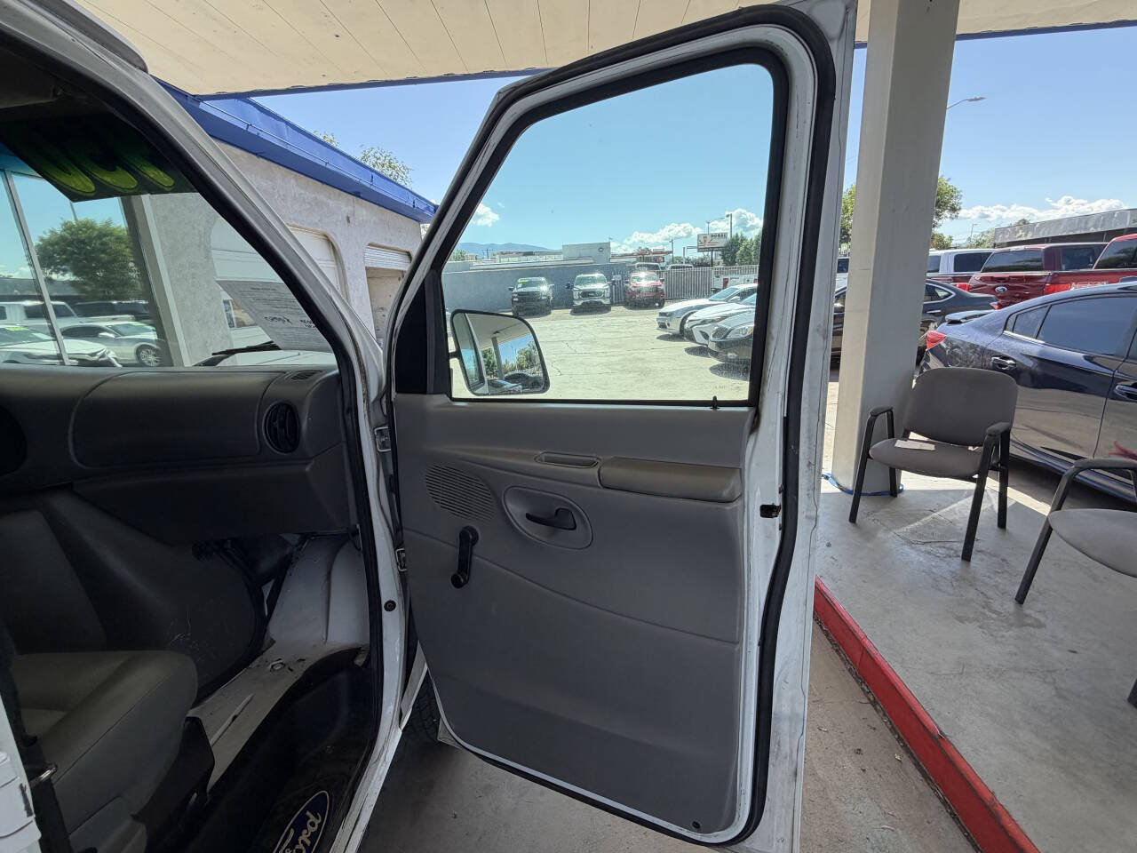 Used 1997 Ford E-350 and Econoline 350 XL RWD image 14