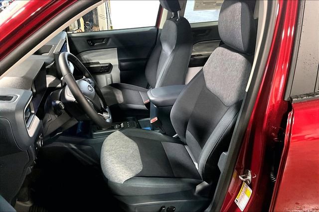 New 2026 Ford Maverick XLT w/ XLT Luxury Package image 9